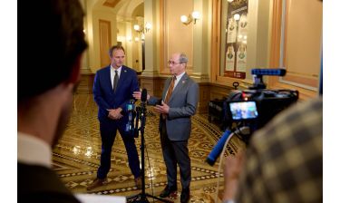 Senate Budget Vice Chair Roger Niello and Assembly Republican Leader James Gallagher React to the Budget Vote